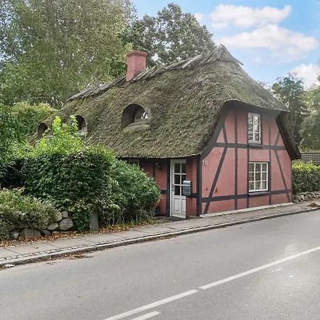 Haven In Village By Water And Famed Millinge